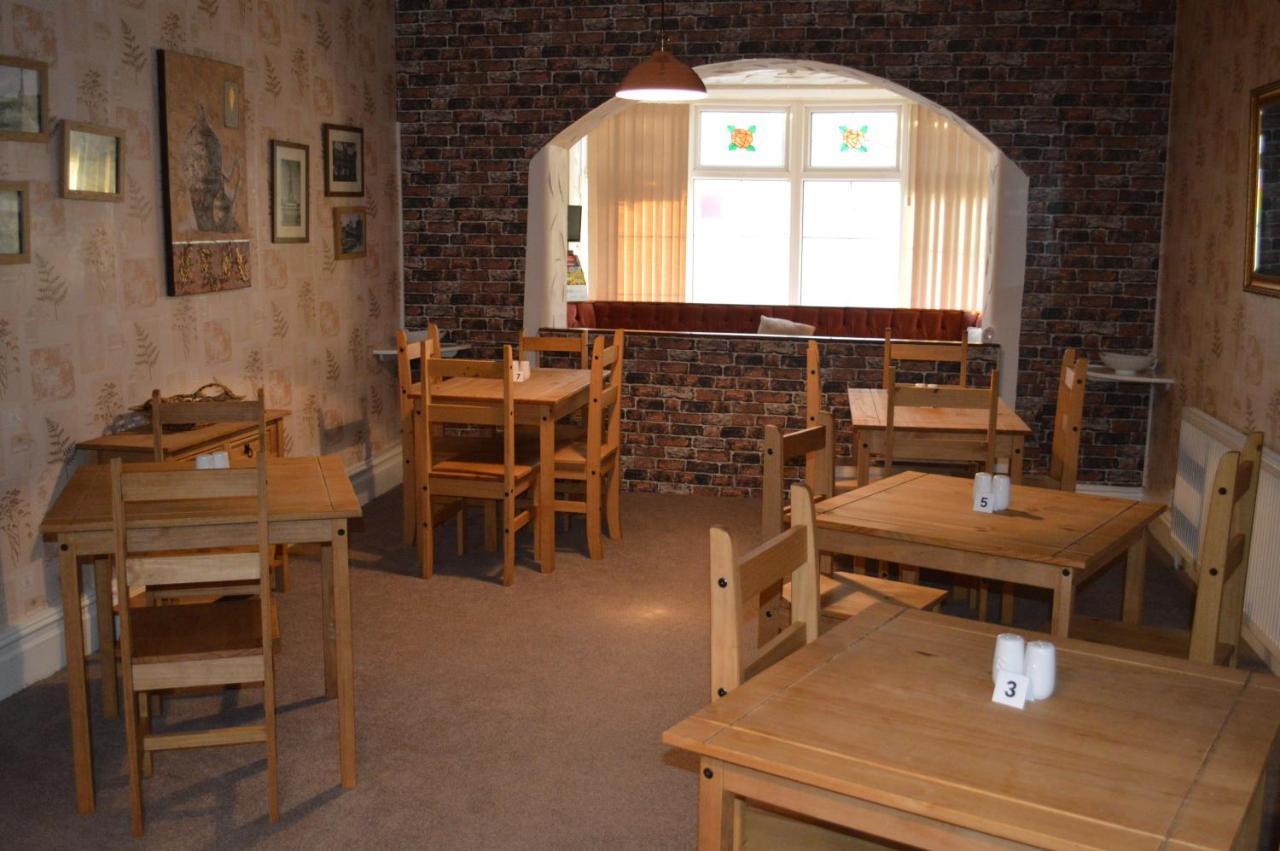 The Rutlands Bed and Breakfast Blackpool Buitenkant foto